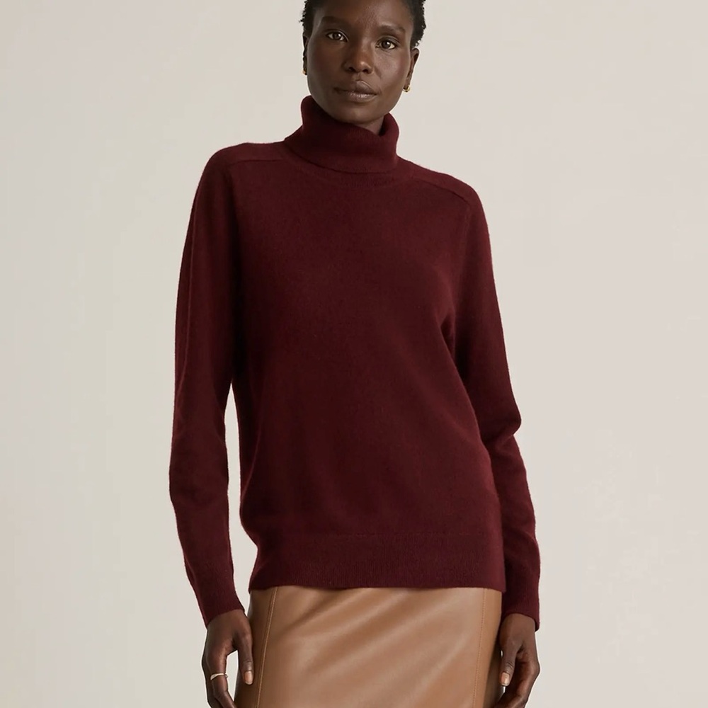 Quince Mongolian Cashmere Turtleneck Sweater in Burgundy Size Medium - Picture 1 of 2